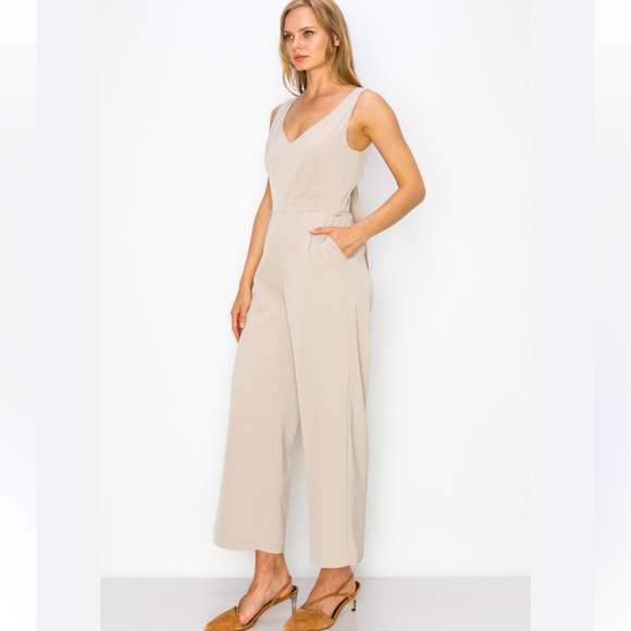 MELLODAY V-Neck Jumpsuit - Picture 2 of 13